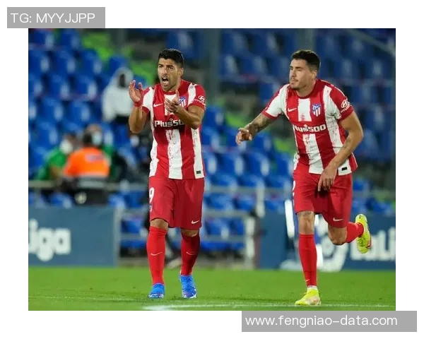 国王杯精彩对决那不勒斯与莱比锡激战成平局乌龙球成比赛转折点