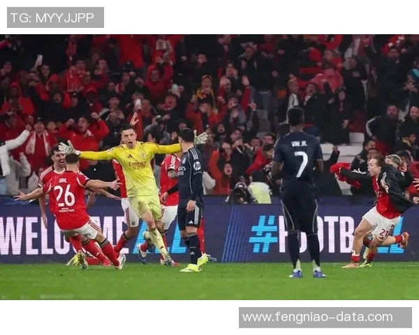 友谊赛精彩对决本菲卡与国米战成平局全场气氛热烈