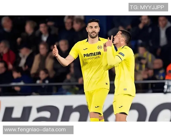 欧冠激战:多特蒙德狂胜本菲卡五球大捷引发全场狂欢