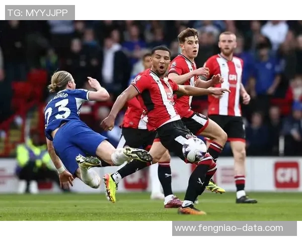 中超精彩对决巴黎圣日耳曼与切尔西激战成平局神扑瞬间引发全场狂欢