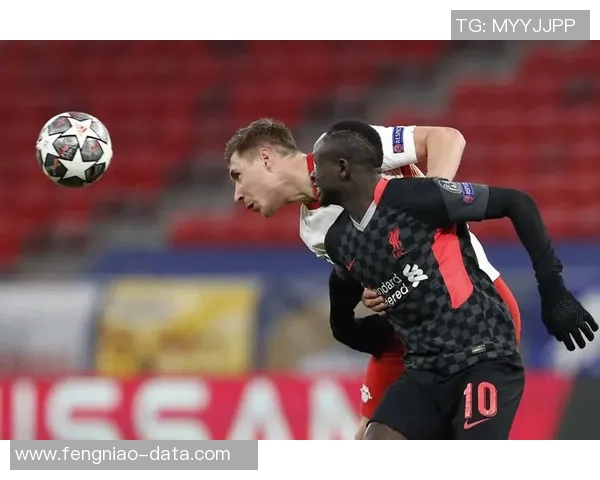 西甲激战:利物浦狂胜莱比锡六球大捷引发全场热议与数据分析 西甲激战:利物浦狂胜莱比锡六球大捷引发全场热议与数据分析